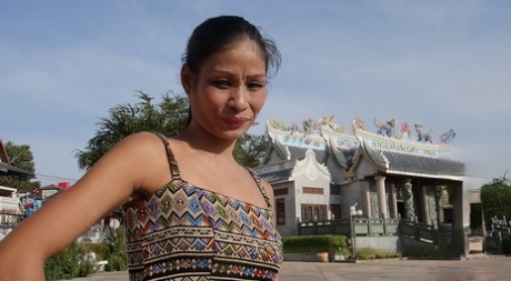 Cute Filipina mom Sook gets fucked by a stranger on the first date