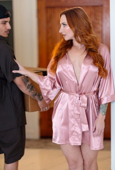 Cheating Mommy performed by Sophia Locke, Victor Ray Porn Images